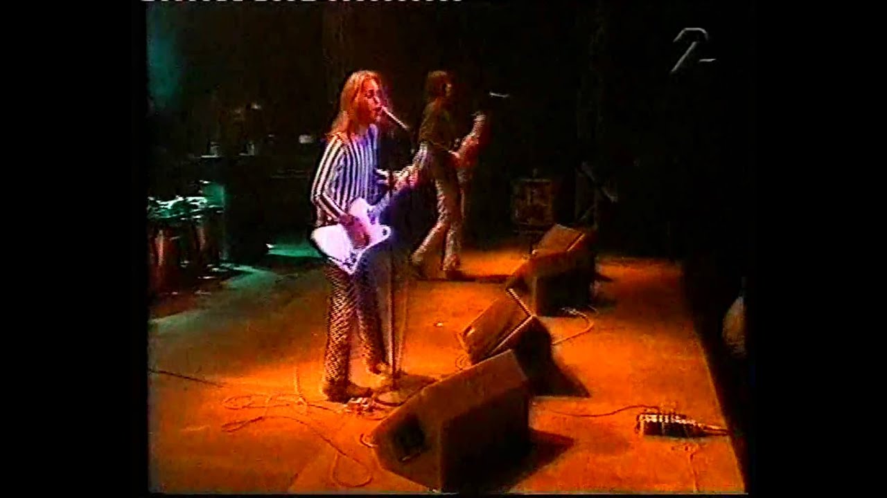 Atomic Swing: Interview + In the Dust (live Hultsfred)