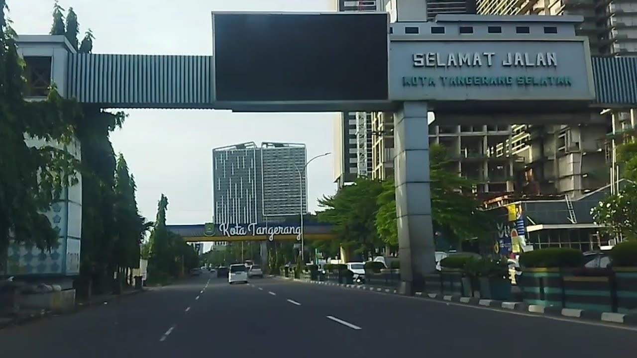 JALAN TOL TANGGERANG MENUJU JALAN TOL JAKARTA ⁉️ HATI-HATI BANYAK YANG RUSAK & BERLOBANG 