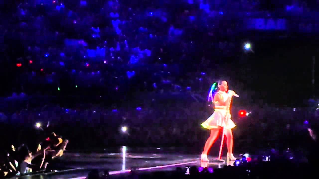 Katy Perry - Prismatic World Tour, Sydney, 12/12/14 - This Moment/Love Me