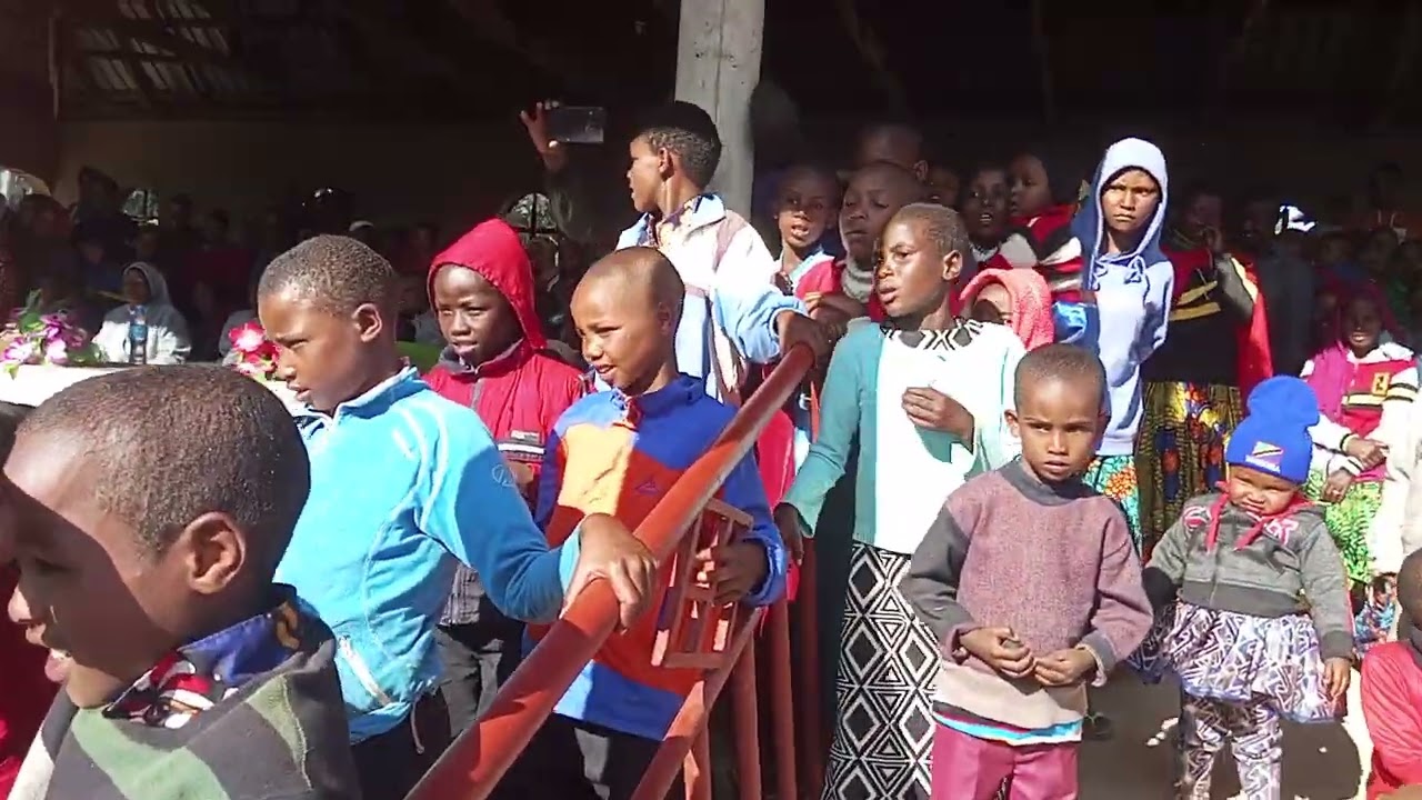 NGOMA KALI KUTOKA PAROKIA YA BASHNET JUBILEI YA MIAKA 25 YA PADRI JOHN ONNA