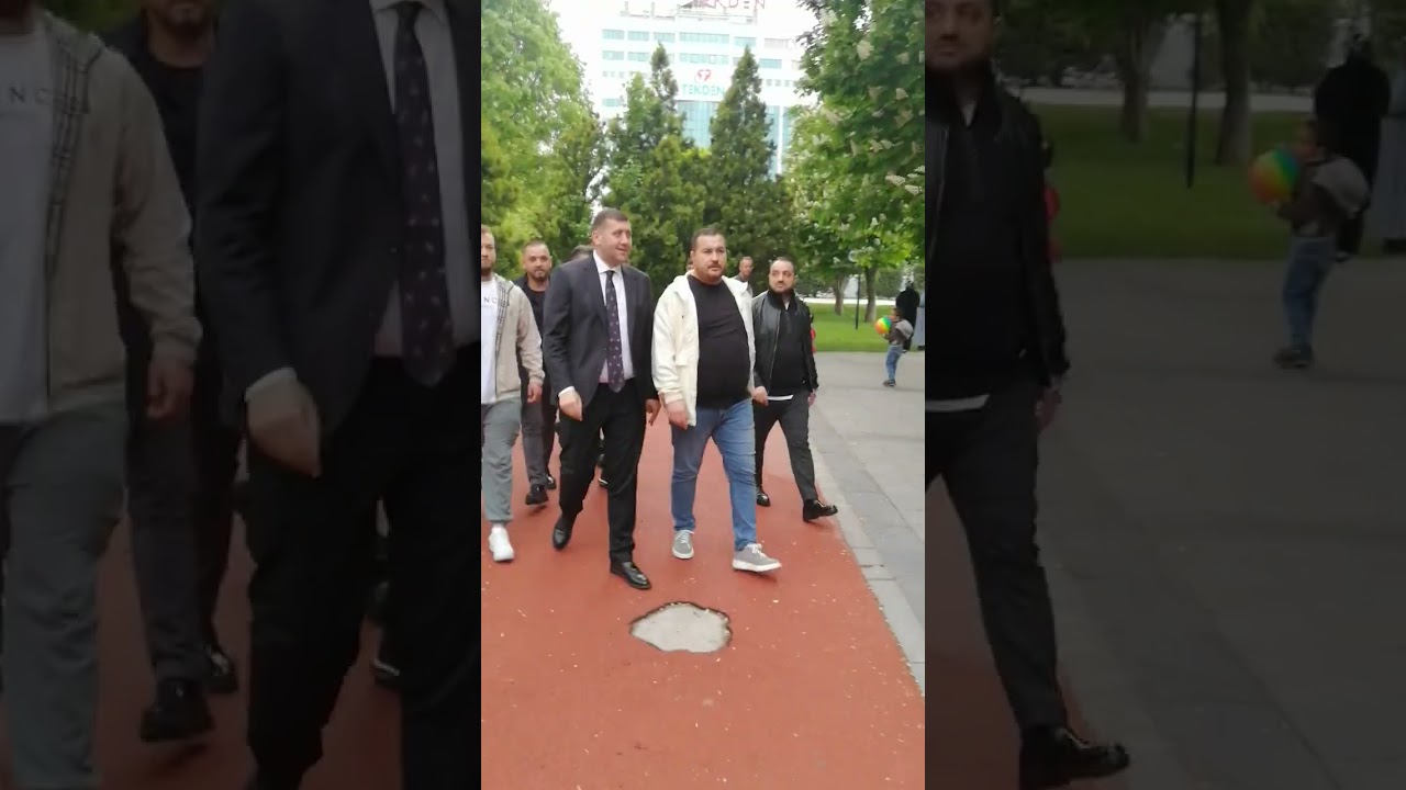 Kapalı Kale Baki Ersoy ile buluştu