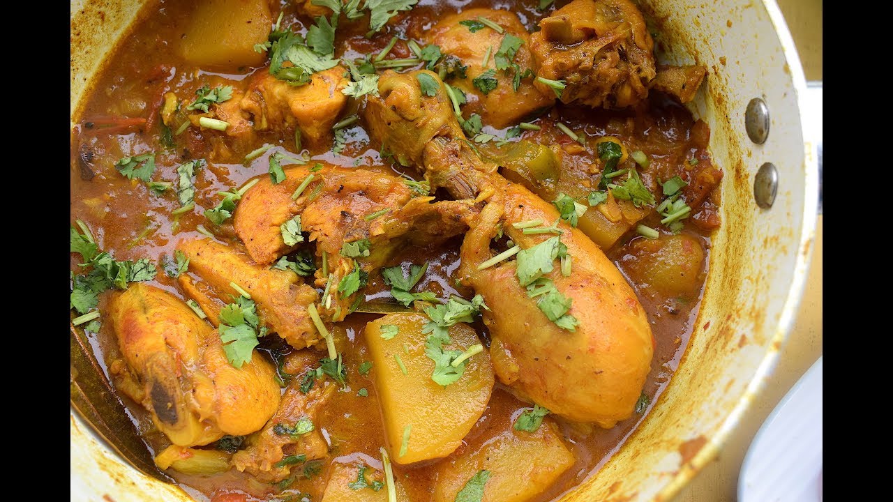 Assamese Chicken Curry | Chicken Recipes | Dinner Recipes | Indian Recipes | Slurrp