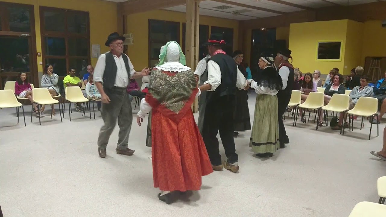 Bourr&eacute;e &agrave; Cadet avec la Galinette de Langeac &agrave; Alleyras 43 -V2