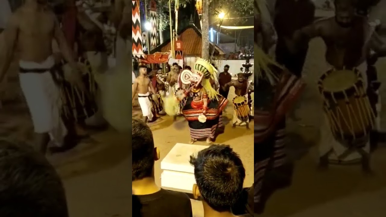 karikkutty #theyyam #thira #thirayattam #malayalamshorts #shorts #shorts #kerala #kozhikode #public