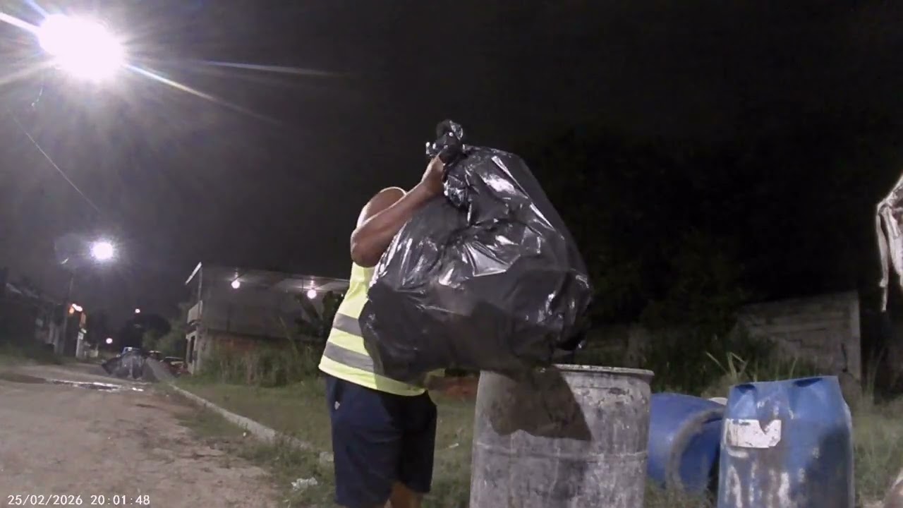 Mas uma noite de trabalho 