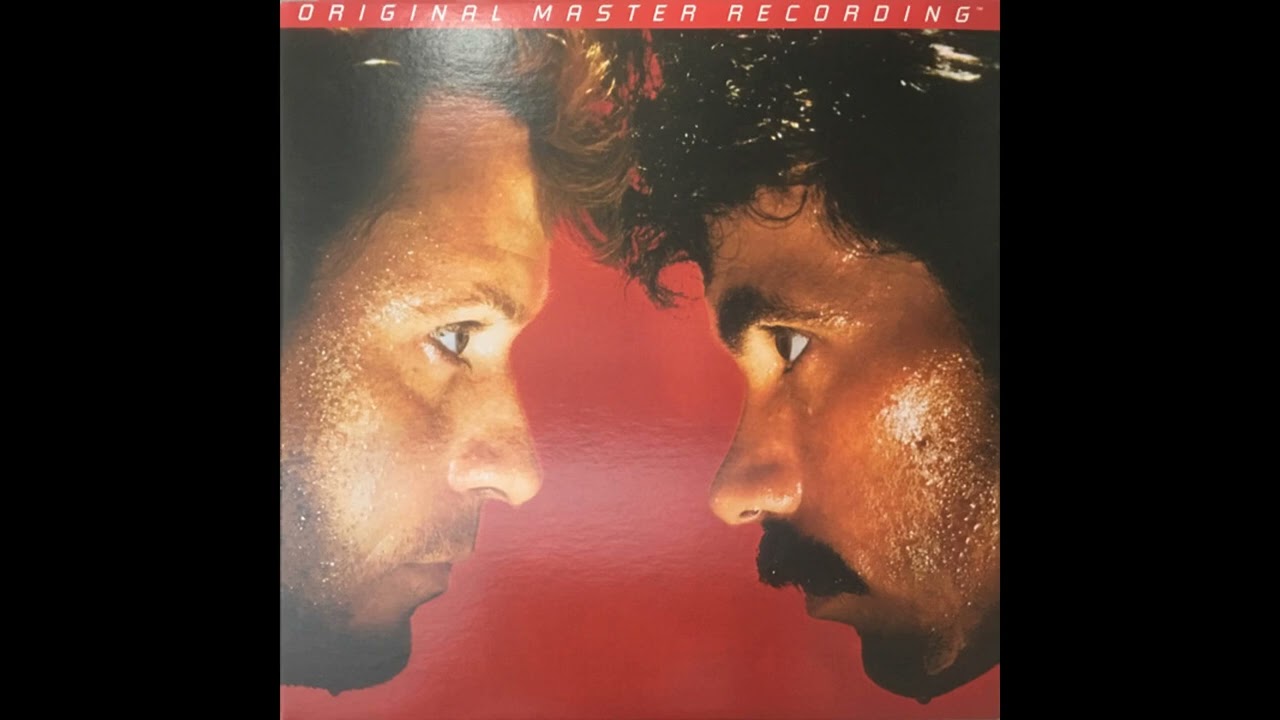 Daryl Hall & John Oates   Go Solo 10