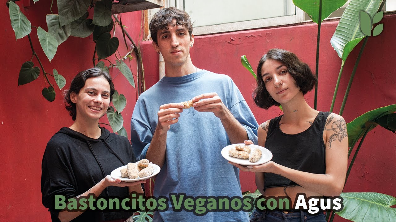 🧀 BASTONCITOS de MUZZA VEGANA - RECETA DELICIOSA con AGUS 😍 - breakvegan