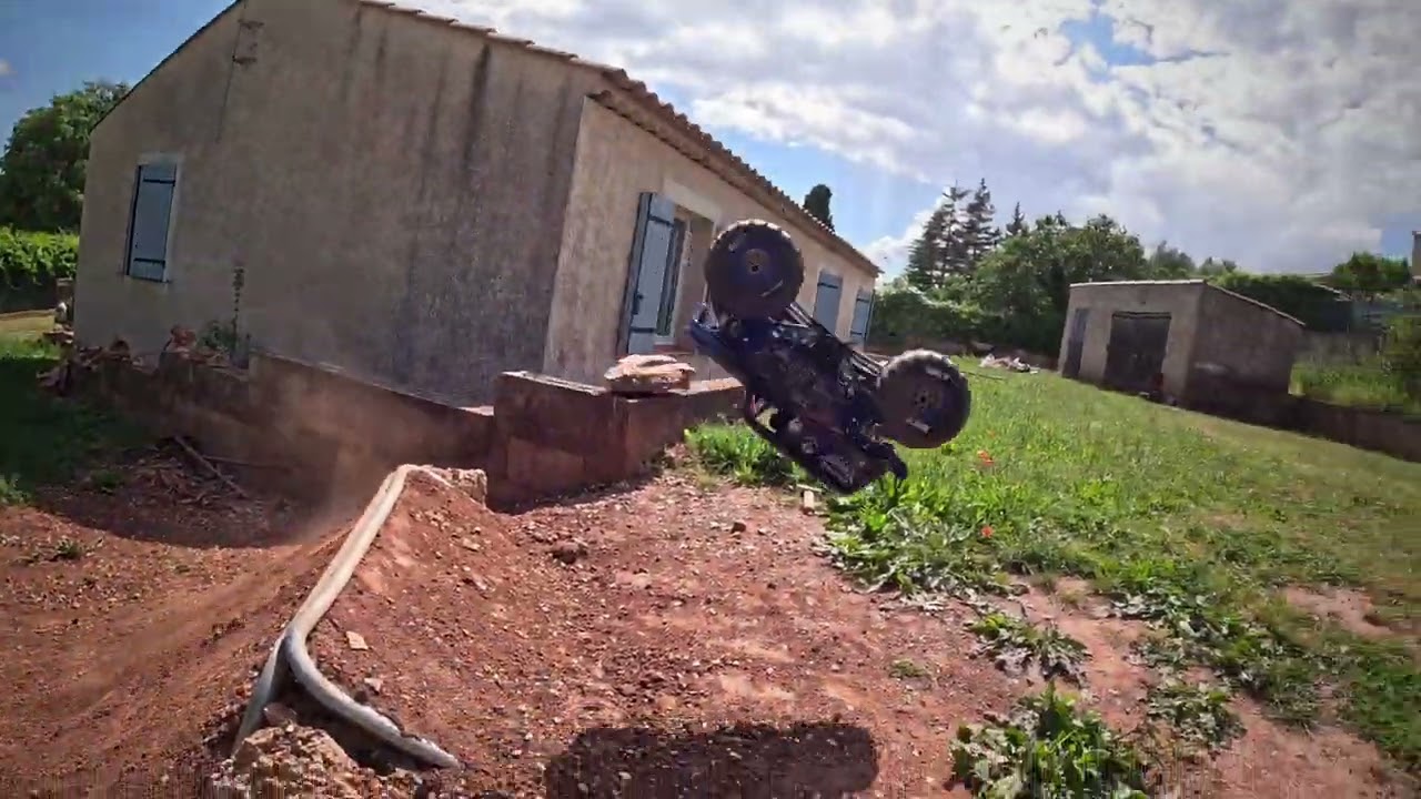 Losi LMT 2.0 😅😅 surprenant comme engin 😁😁 #freestyle #rc #rccar #losirc