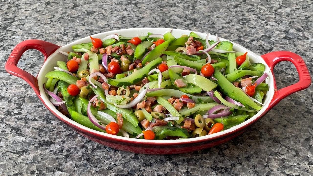 Salada de Chuchu Feita no Micro-ondas | Delícias da Eleni