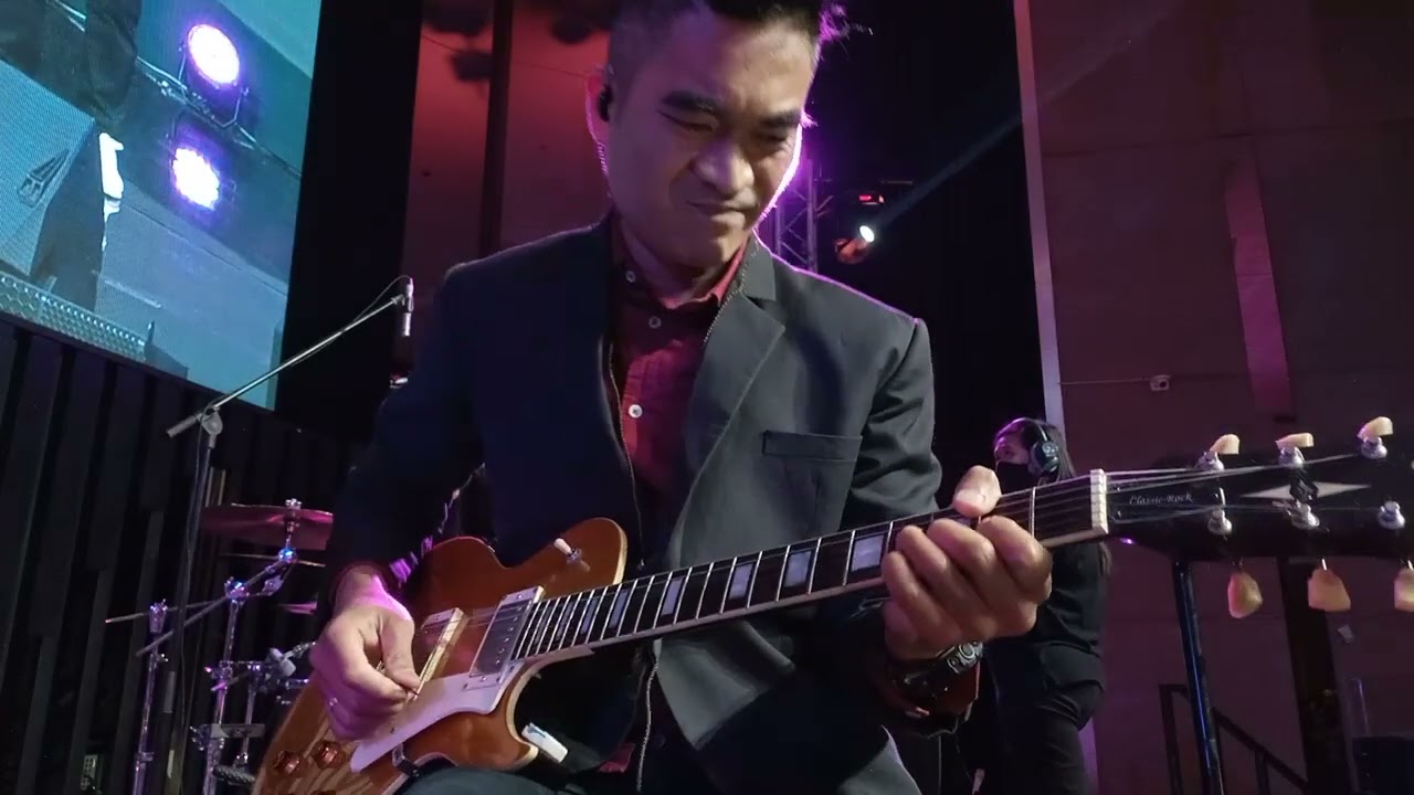 jhonfrido -nyalakan apiMu (gms cover) || guitar cam