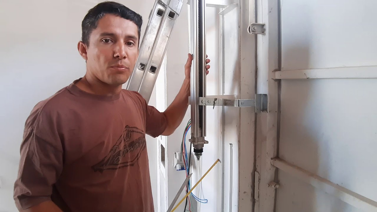 suporte de motor em portao basculante