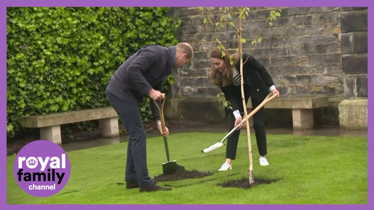 Prince William and Kate Brave the Rain During a Visit to St Andrews University