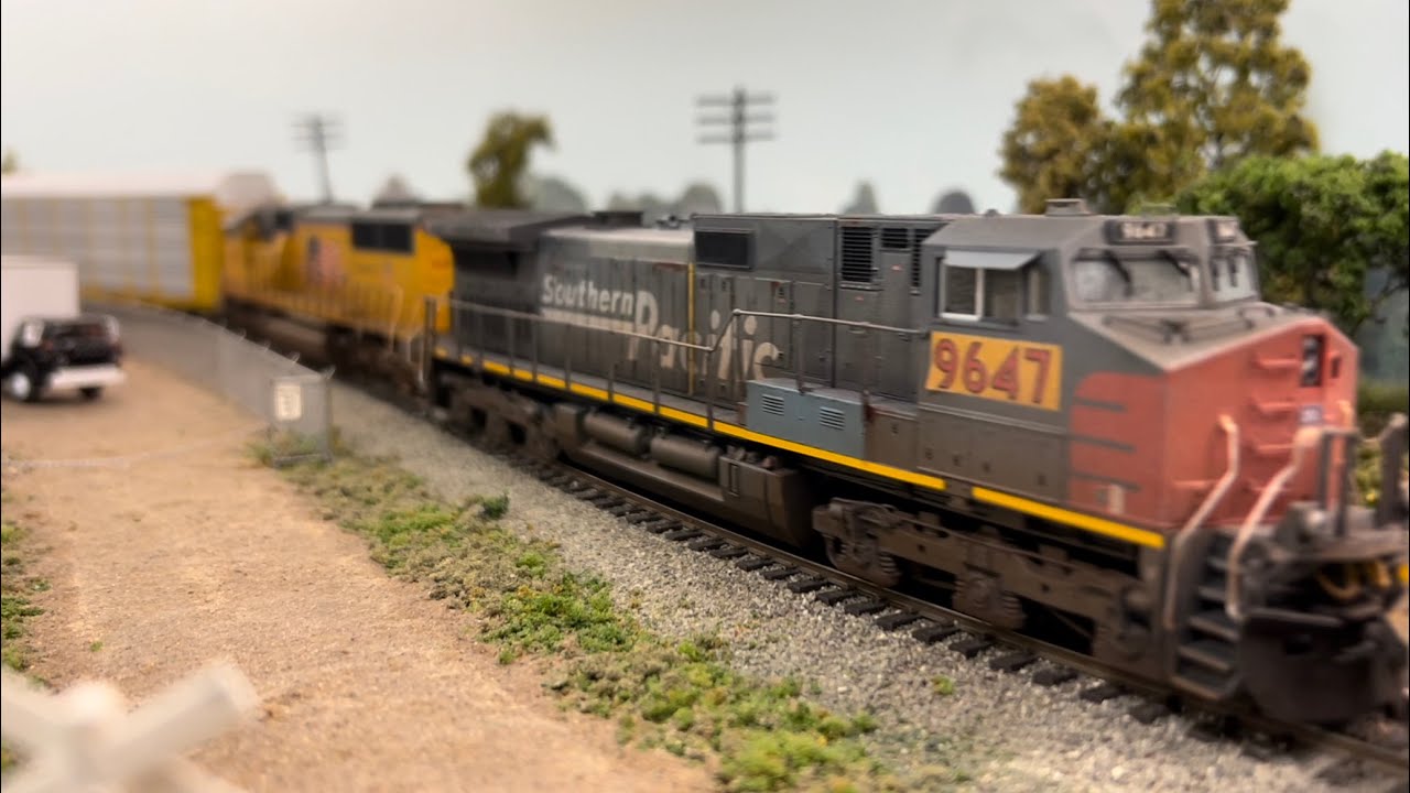 HUGE HO Scale Union Pacific Autorack Train With DPU!