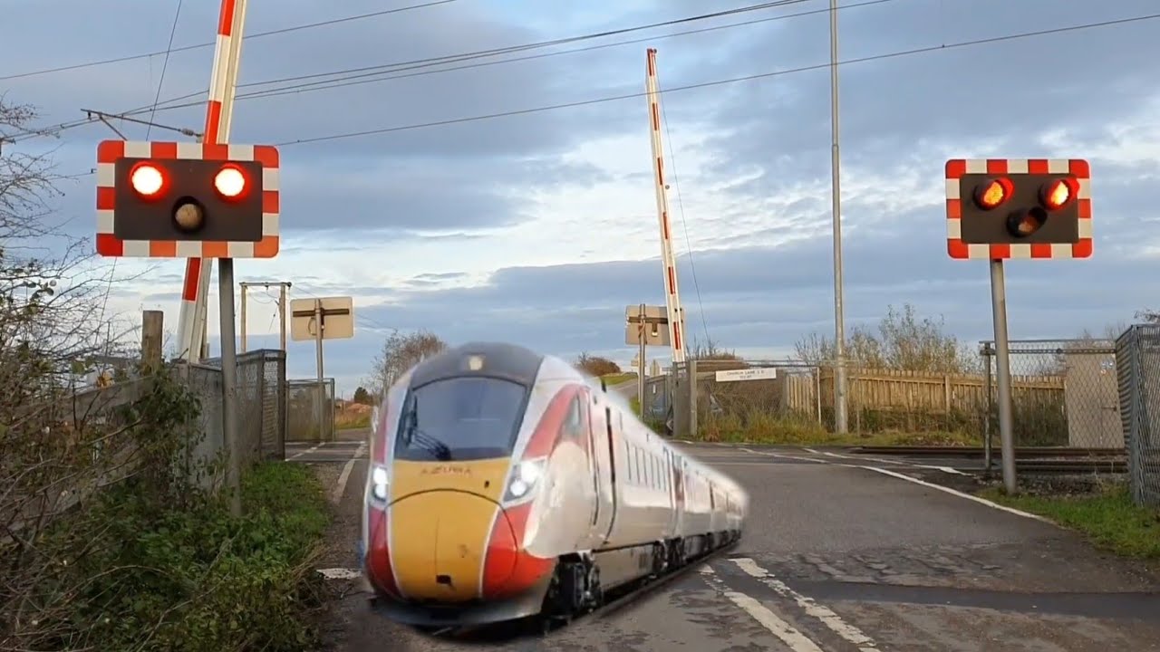 Consecutive Closure at South Muskham Level Crossing, Nottinghamshire