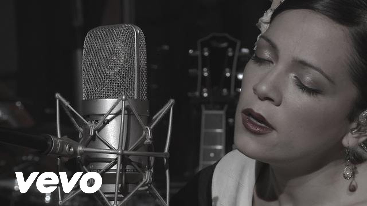 Natalia Lafourcade, Leonel García - Azul (En Vivo) ft. Leonel García