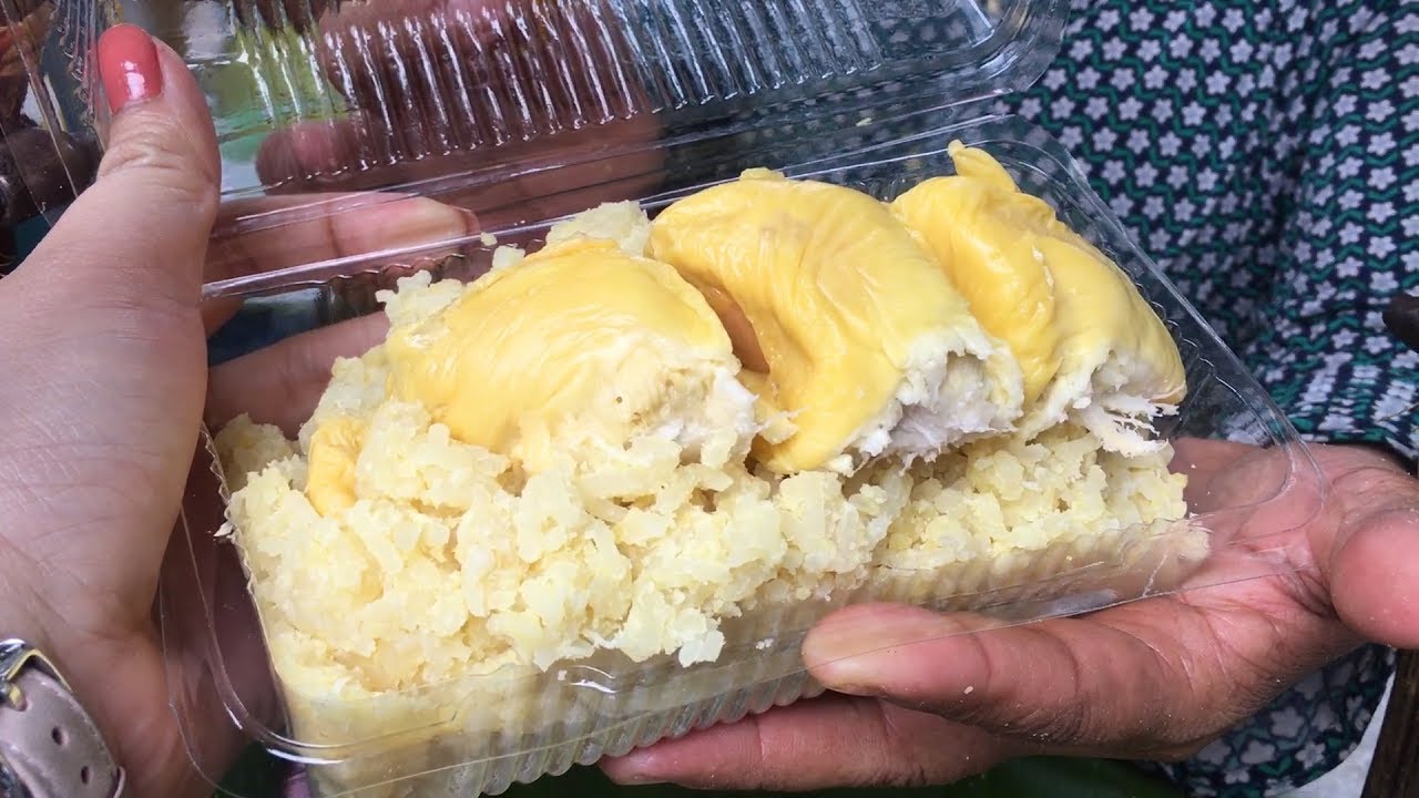 Độc nhất vô nhị Xôi sầu riêng nguyên múi bán hơn 30 năm ở chợ  Tôn Thất Đạm