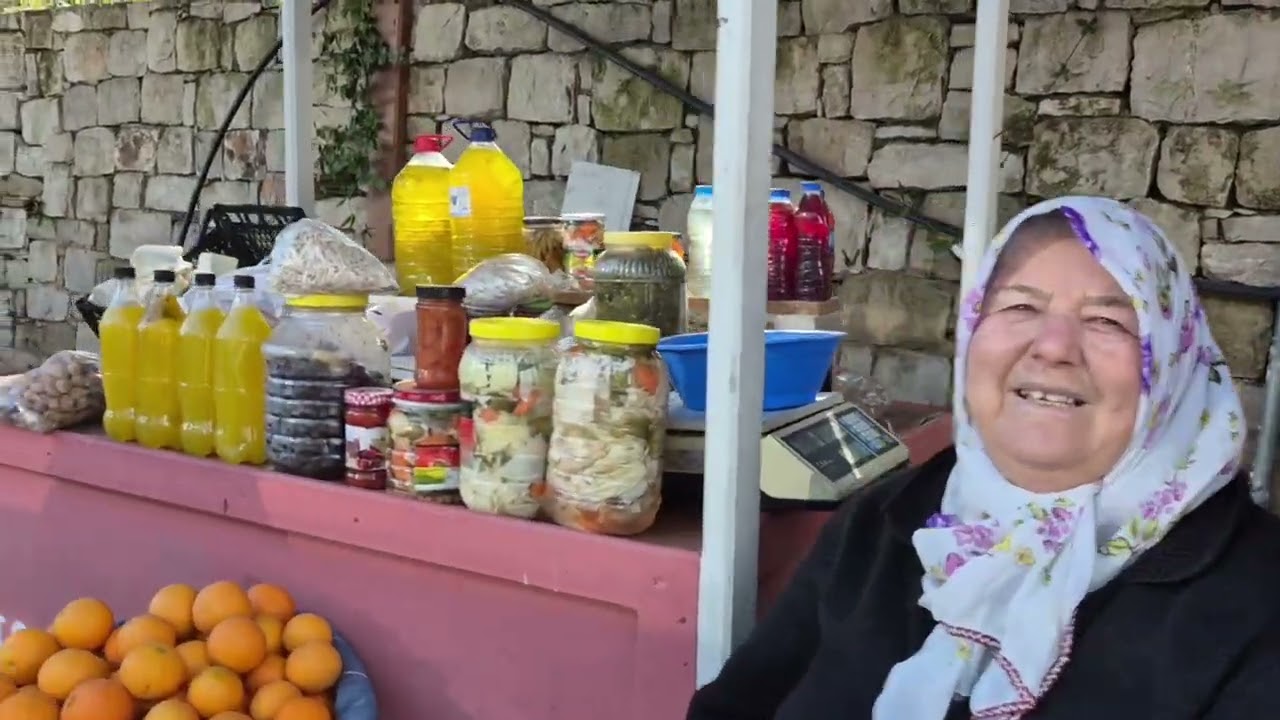 Çiçekçi  izmir ve Eĝlenhoca  köyü Muhteşem  bir köy...