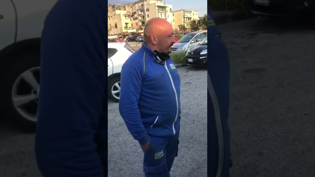 Massimo Cozzolino - La voce strana