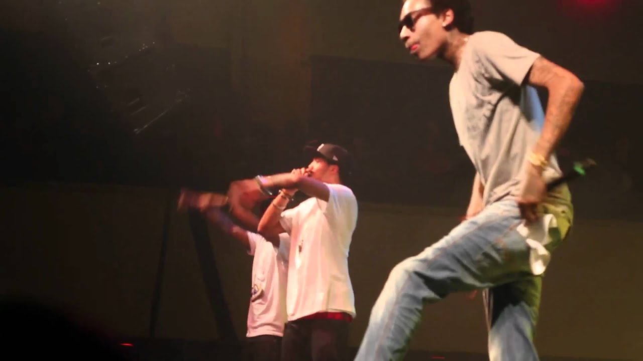 Wiz Khalifa - Never Been, The Kid Frankie (LIVE)