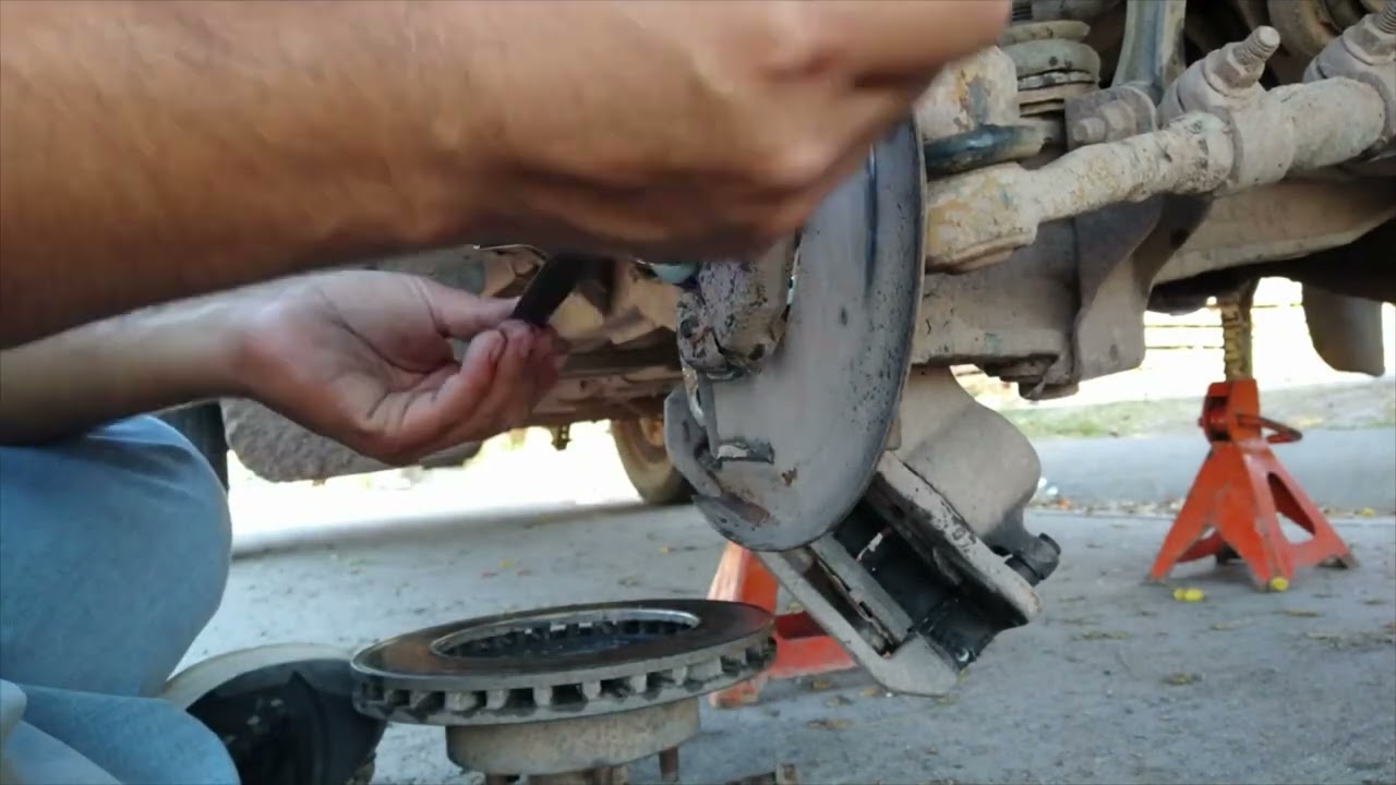 ruido en la rueda Ford Ranger. baleros de ruedas dañados. rodamientos delanteros de Ranger 96