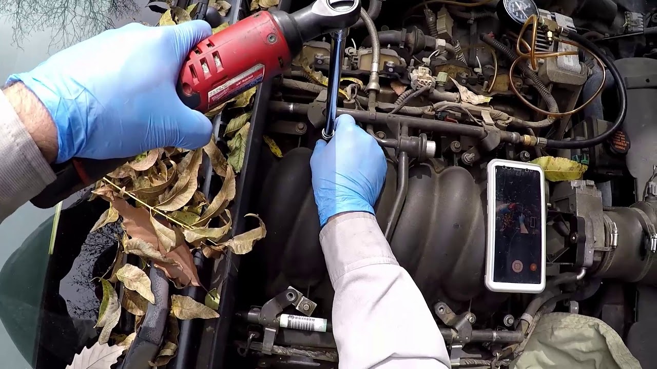 2000 corvette C5 fuel injectors change