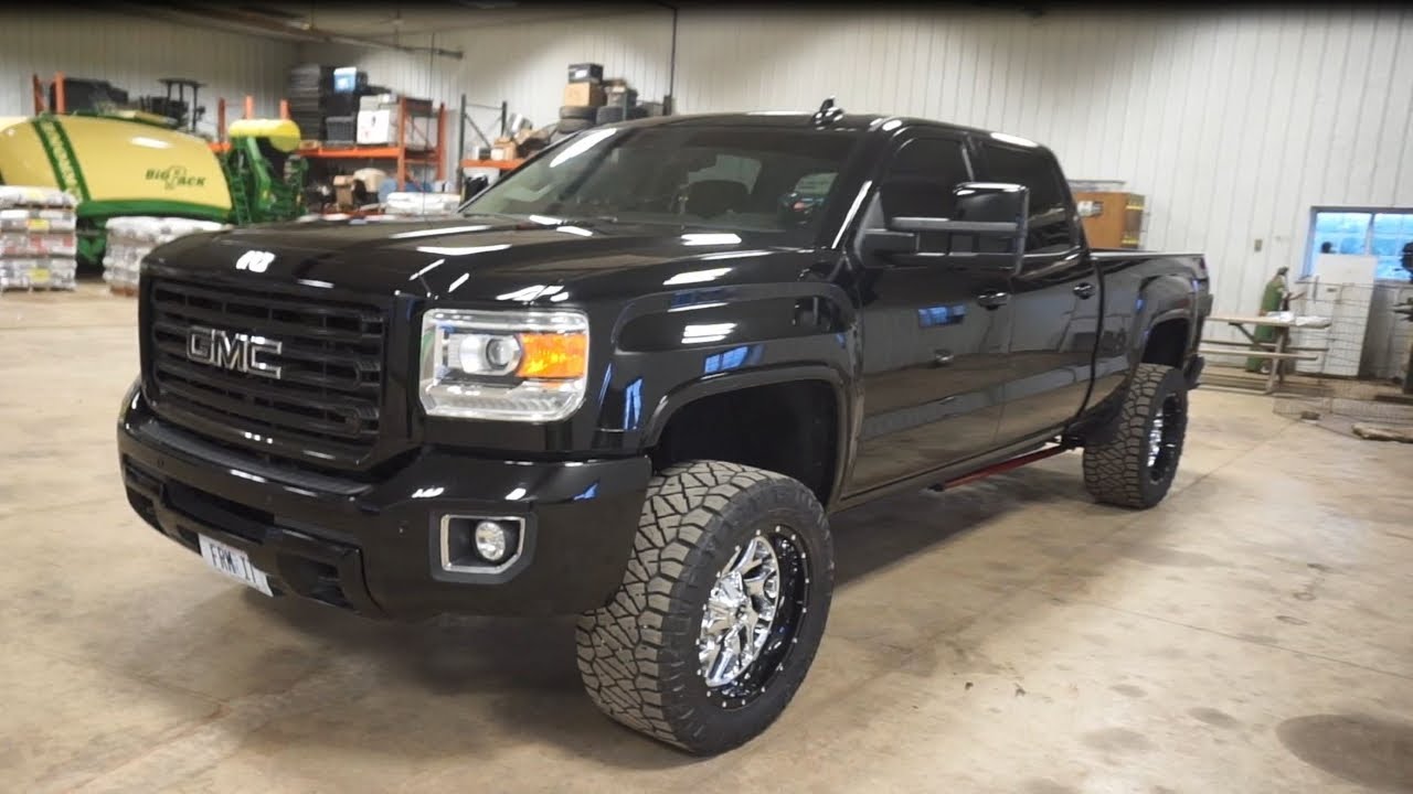 650 Hp Duramax Denali LML Walk Around!