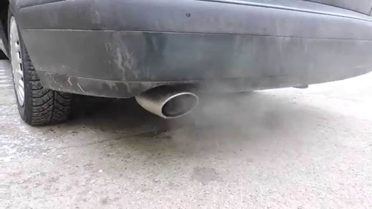 Saab 9-5 uruchomienie silnika po nocy dymienie