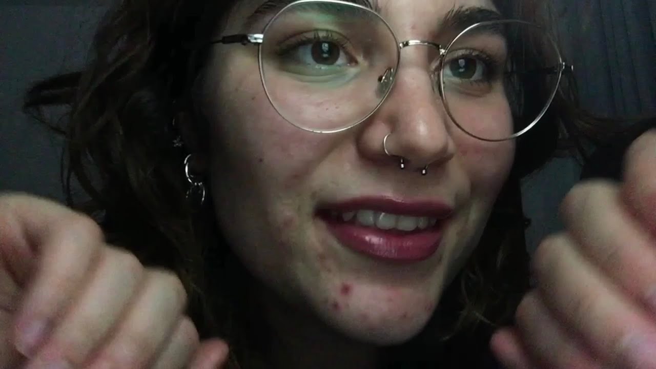 ASMR Maquiando você assim de pertinho ✨💄