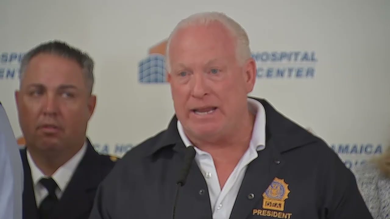 NYPD Detective wounded by friendly fire attempting to apprehend suspect in Queens