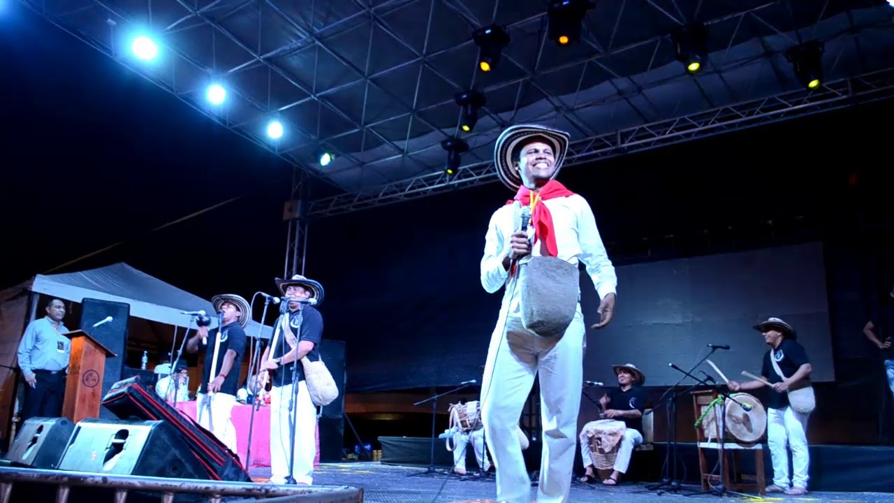 Gaitero en la Lejanía