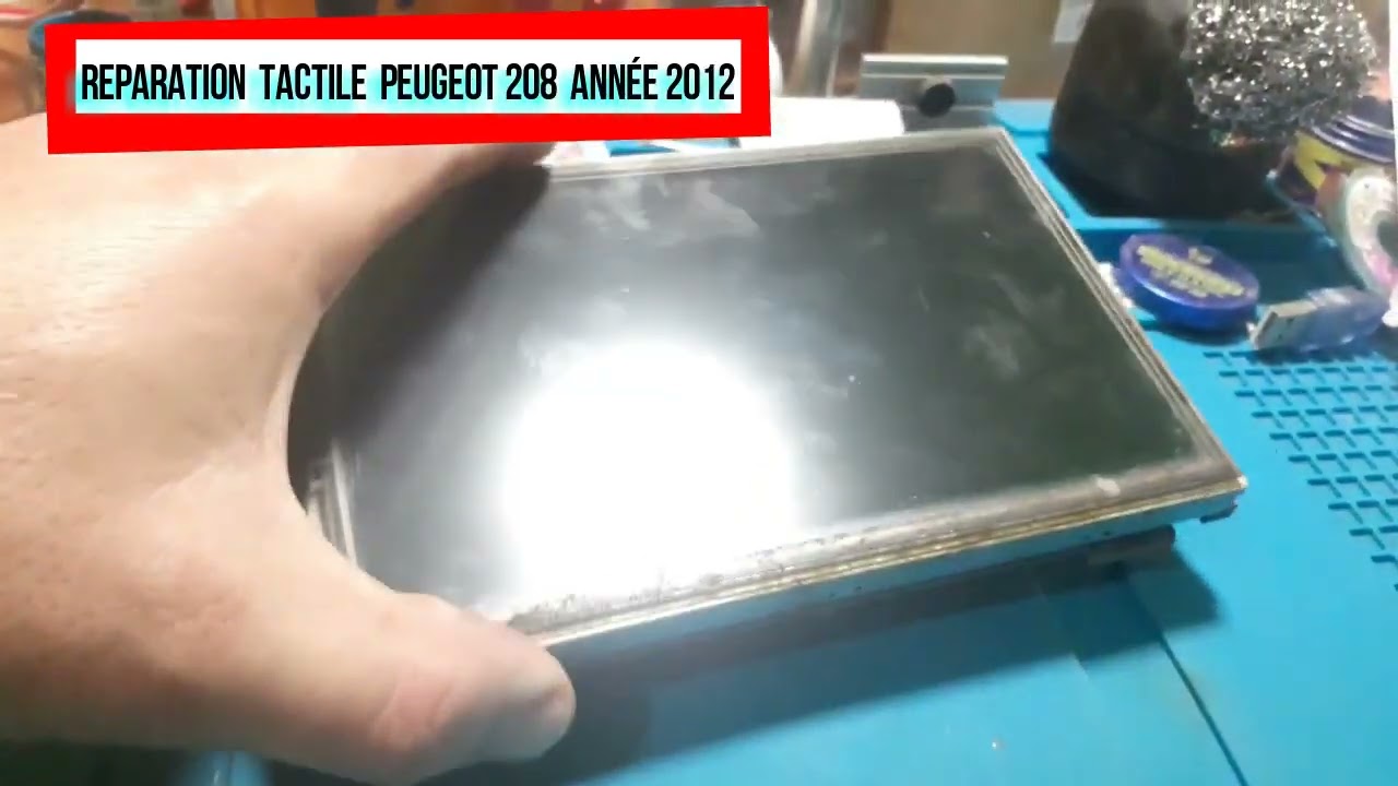 Réparation Tactile Peugeot 208 année 2012
