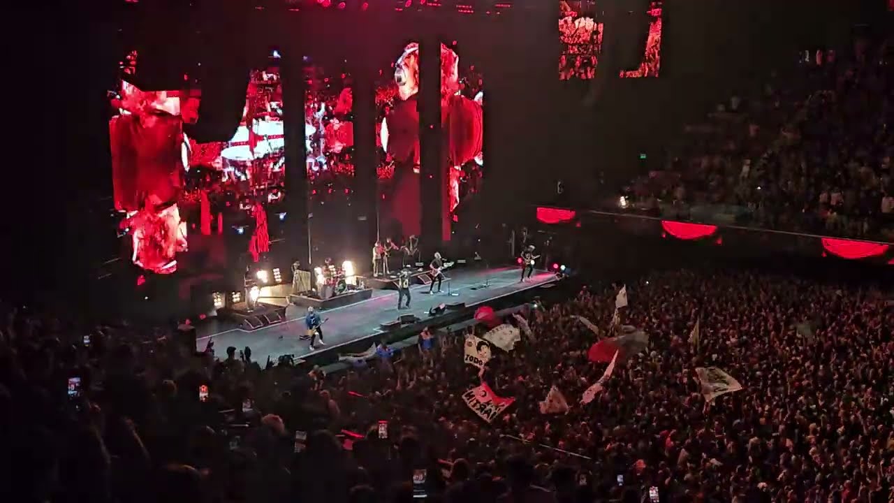 20/12/23 El farolito - Ciro y Los Persas ( Movistar Arena, Buenos Aires )