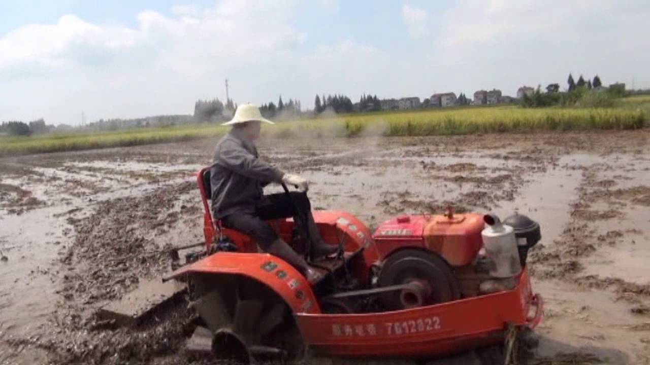 YS 329 Model boat tractor
