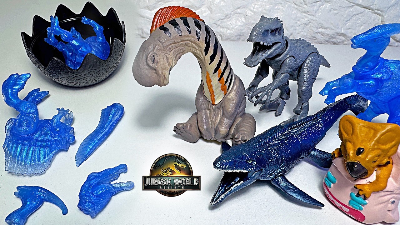 HATCHING New Jurassic World Mini Toys! Titanosaurus, Indominus Rex, Mosasaurus, T-Rex, Aquilops