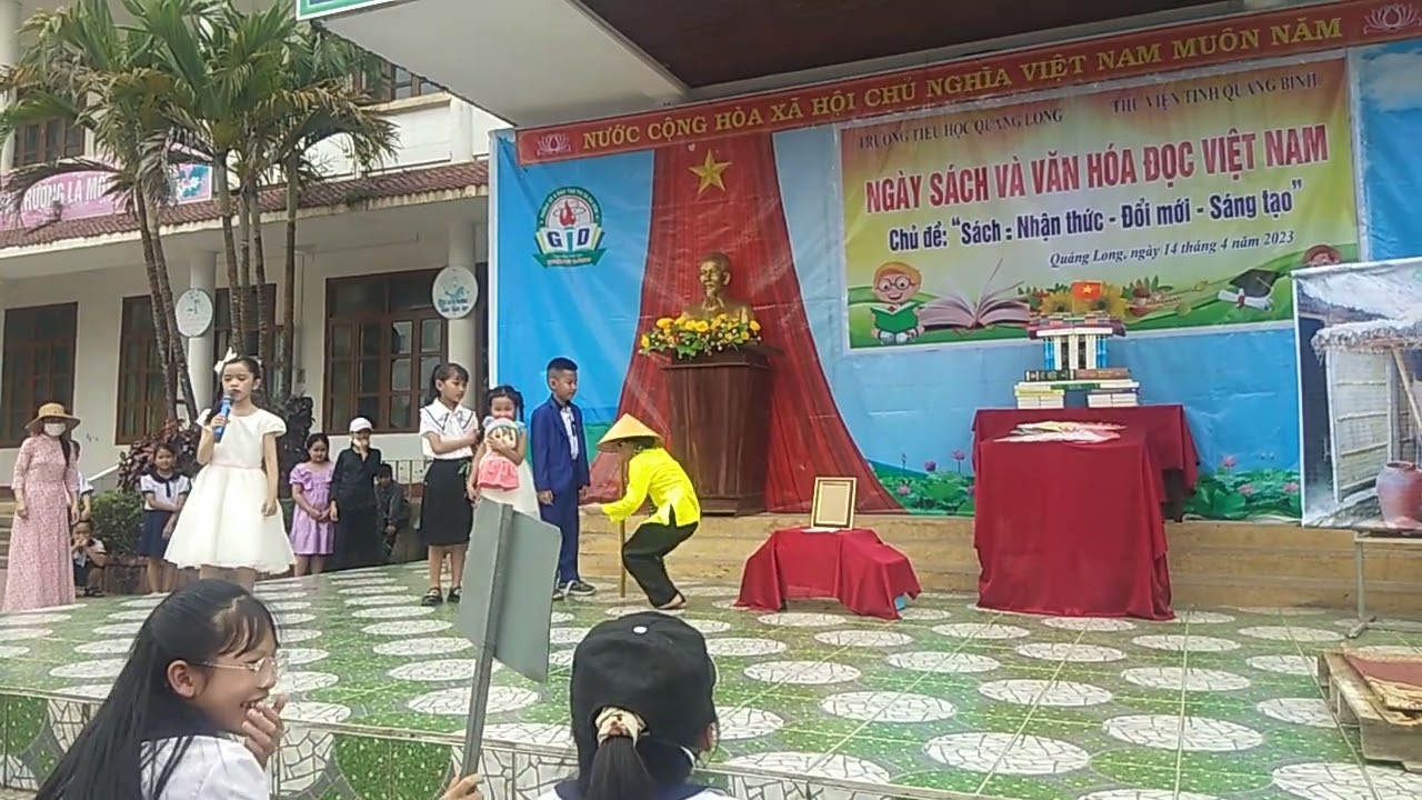 Kể chuyện 