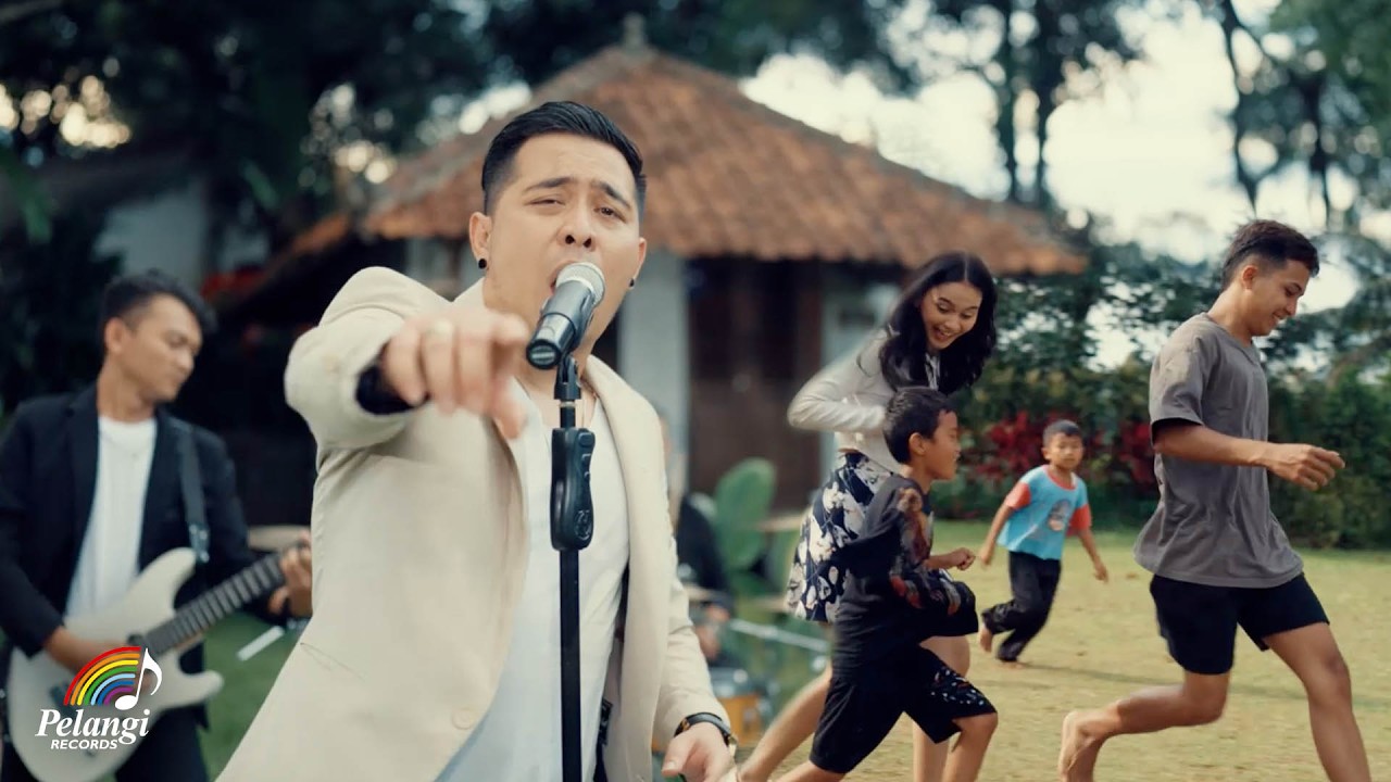 BIAN Gindas - Cinta Angka Satu (Official Music Video)
