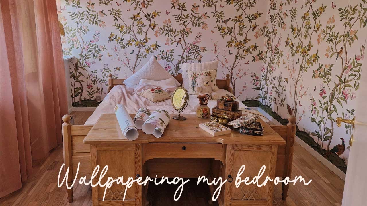 Wallpapering my bedroom | Wow! What a difference it makes