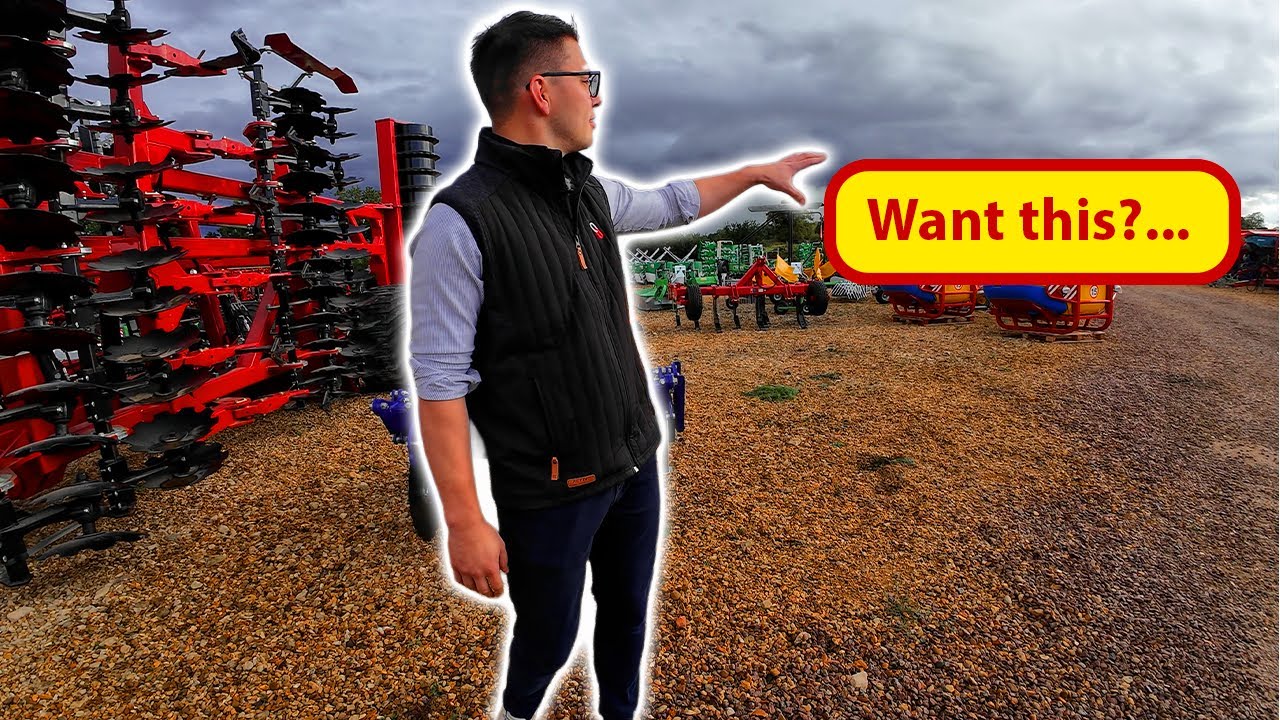 🍂 September’s Yard Tour – 10 seconds Later We Were Drenched!! 🌧️