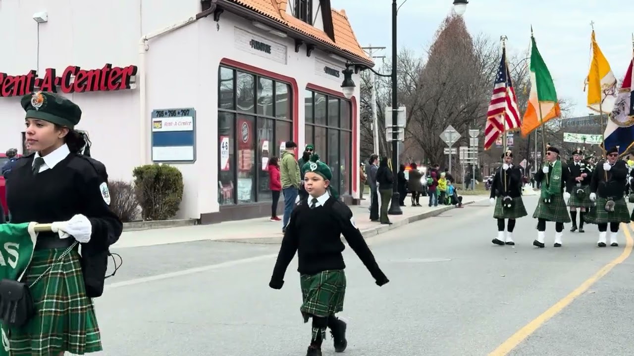 St. Patrick’s Parade heads down Albany Avenue in Kingston