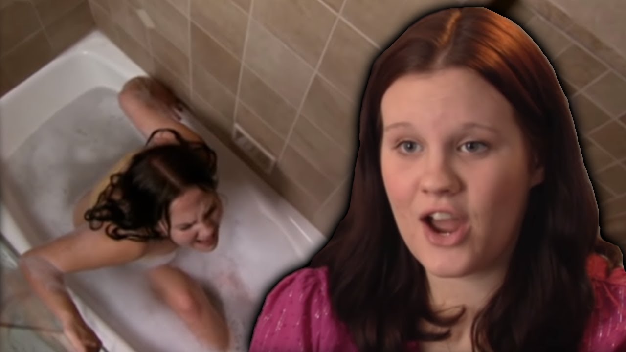 I Didn't Know I Was Pregnant = Bathtub Baby | React Couch