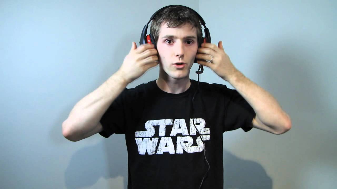 ASUS Vulcan ANC Active Noise Canceling Gaming Headset Unboxing & First Look Linus Tech Tips