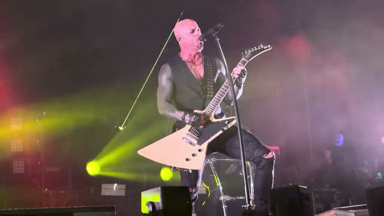 Daughtry - THE BOTTOM (Live) 4K