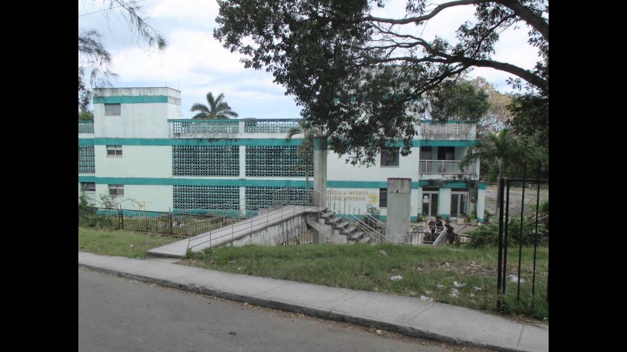 Breve recorrido por San Francisco de Paula, Habana, Cuba.