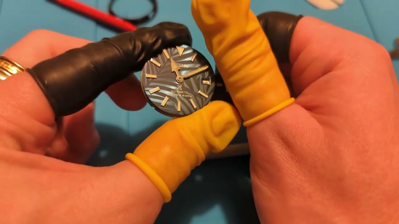 Changing the dial on NH35 dyi watch kit