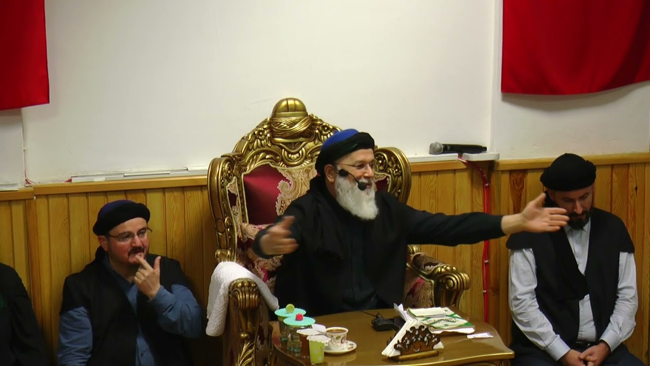 Çorumlu Hacı Mustafa Efendi sağlığında hiç kimseye ŞEYHLİK icazeti vermemiştir.