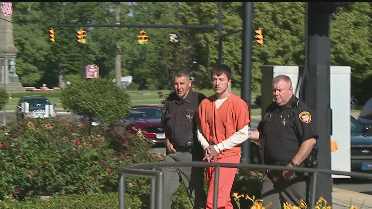 Bond continued for teen accused of killing Warren man
