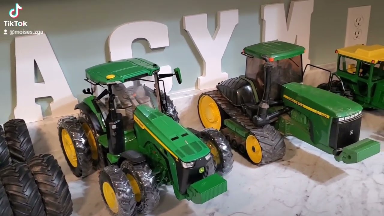 coleccion de tractores John deere a escala 1/16
