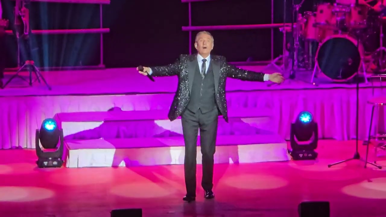 Daniel O'Donnell - Take Good Care of Her / Roses are Red (Croydon 2025)