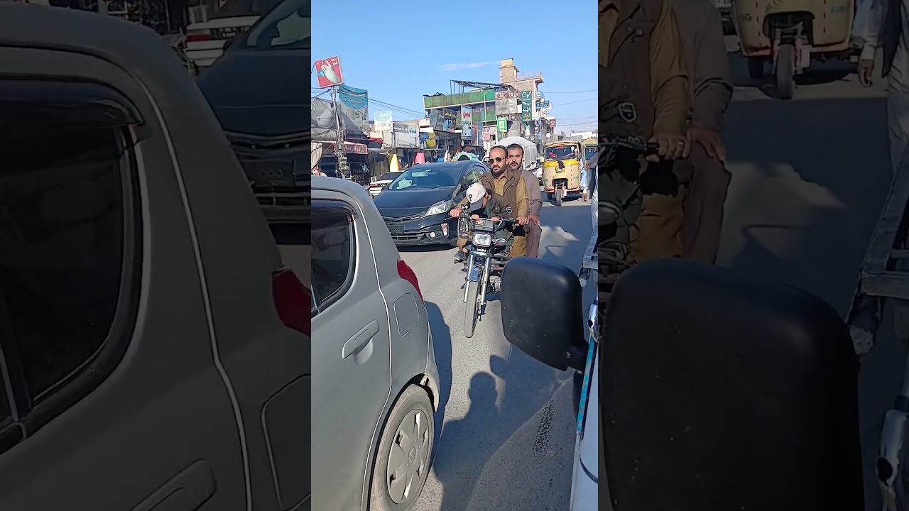 Good Behavior Of A Car Driver In Batkhela Bazzar. 17, March, 2026. Pakistan 🇵🇰 🇵🇰 🇵🇰.