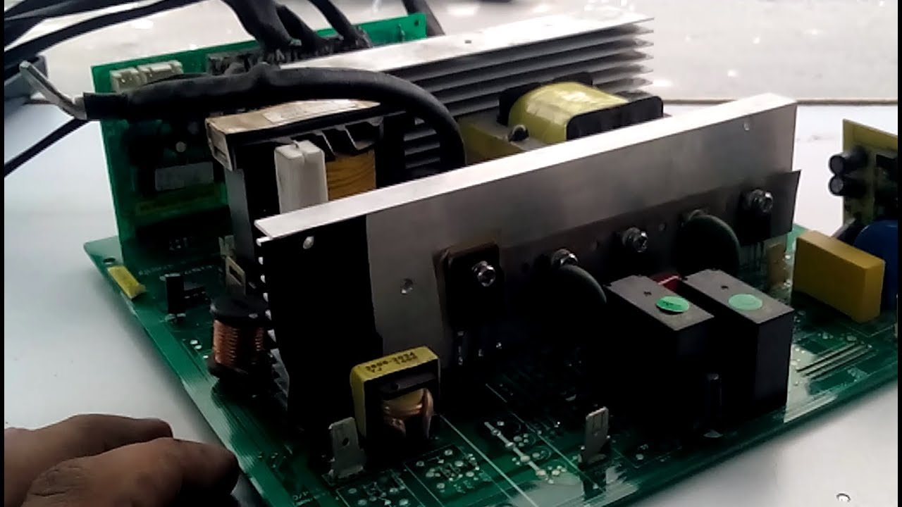 What's inside a ups